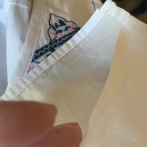 NWOT CHICO’S Cotton Embroidered Tunic Sz0 = 4-6  LOOKS BIGGER! - Picture 8 of 8